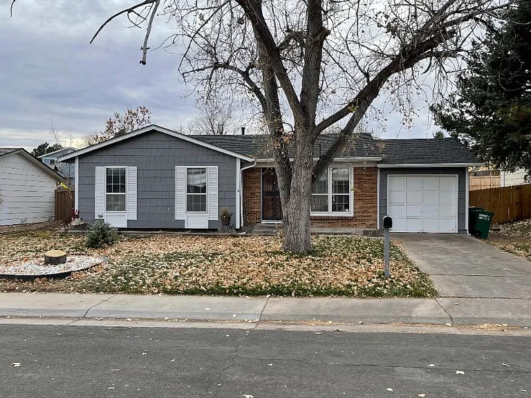 16518 E Wesley Ave — Photo 2