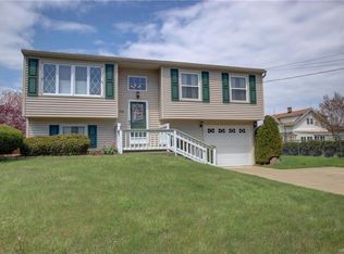 3916 Harvard St, Hamburg, NY 14075