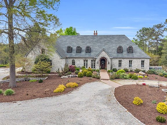 3rd image of 117 Friendfield Ln