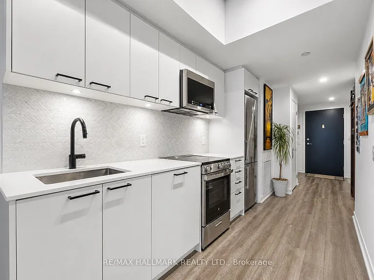 1808 Saint Clair Ave W #509 — Photo 5