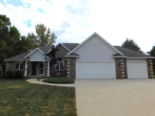 310 Ashwood Ct, Boone, IA 50036