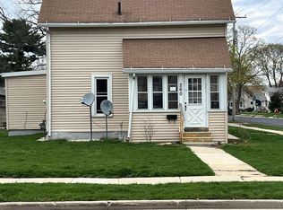 260 Walnut St, Beaver Dam, WI 53916