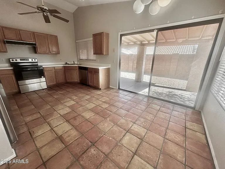 5781 W Jupiter Way — Photo 9