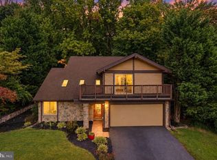 7818 Mulberry Bottom Ln, Springfield, VA 22153