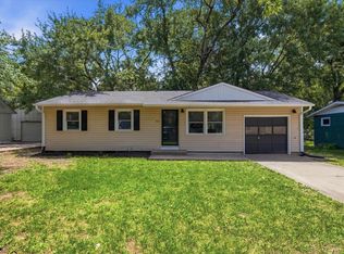 3837 SE Humboldt St, Topeka, KS 66609