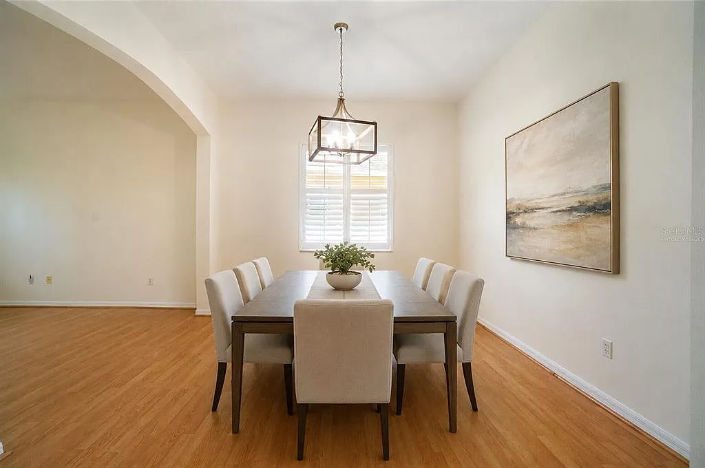 4 bed, 3.0 bath, 2222 sqft, $3,550 — Photo 4