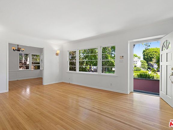 5th image of 2415 Washington Ave