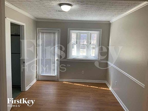 4th image of 2516 Creekling St