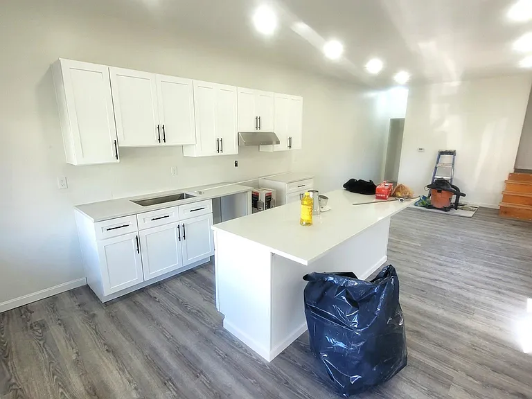 3504 Frazier St — Photo 3