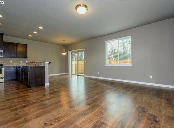 5th image of 9209 NE 80th Cir