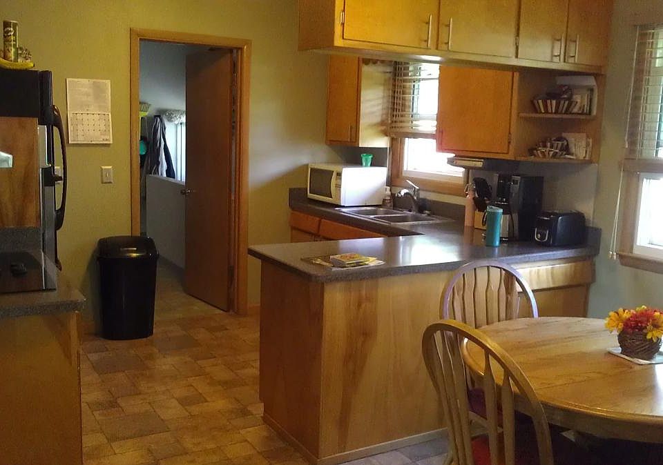2nd image of 7340 Starr St