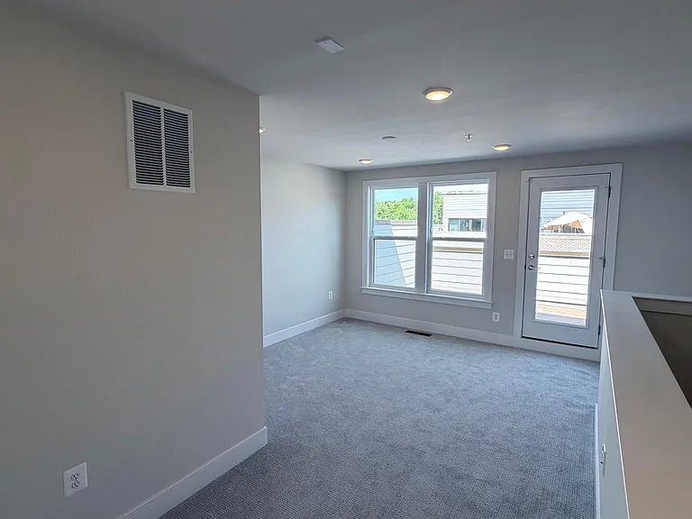 12742 Verdant Way — Photo 25