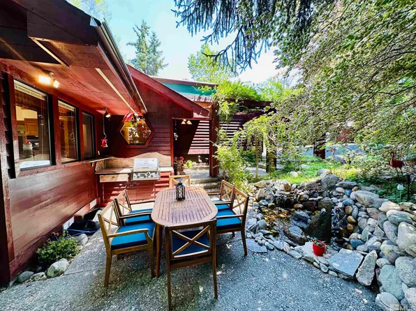 2205 S Arlington Ave APT 4, Reno, NV 89509