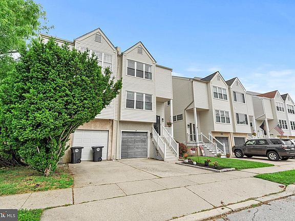4th image of 1102 Lenape Ln