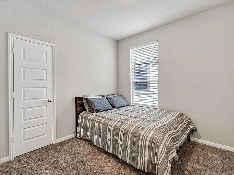 8006 Barret Travis Ct — Photo 28