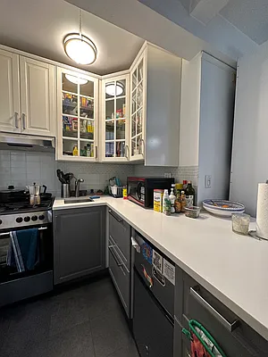 Rented by Highline Residential | media 2