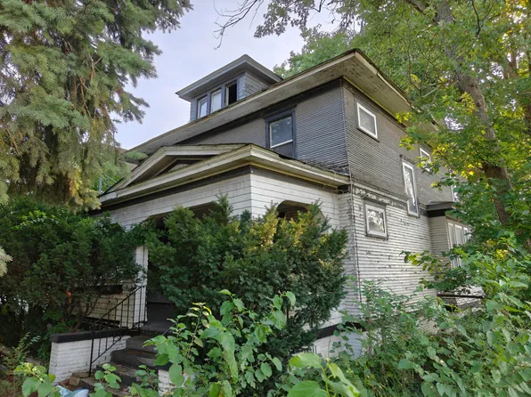 708 Harrison St, Gary, IN 46402