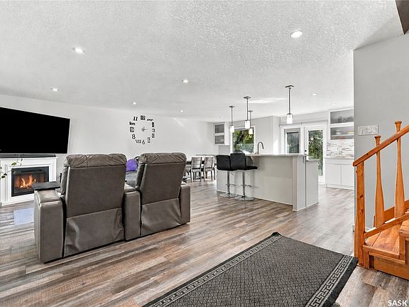 4th image of 538 Highlands Terrace