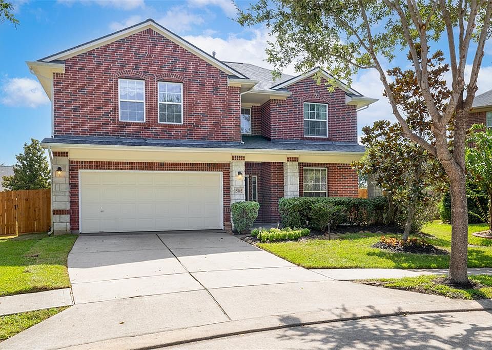 1st image of 5902 Preserve Ln