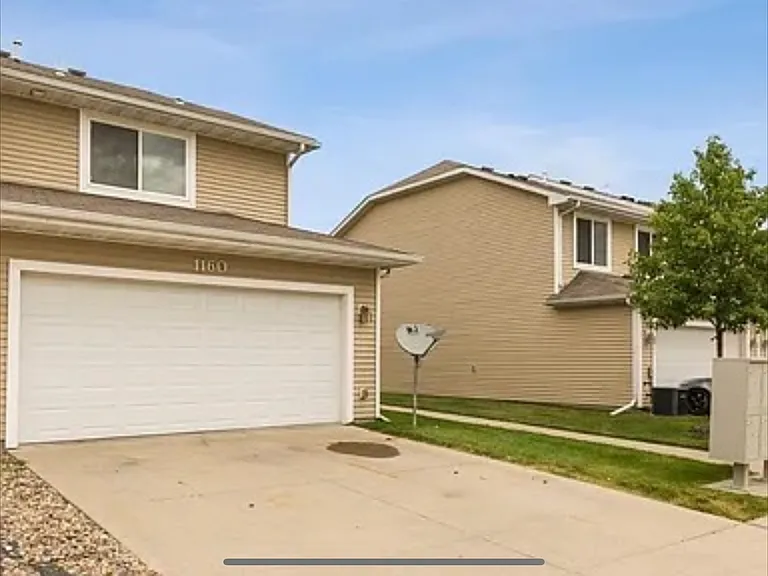 1160 NE 7th Ln — Photo 15