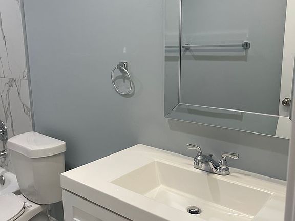 5th image of 1770 Southgate Ln SE #B