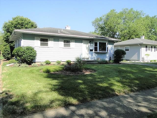 1st image of 817 Pearson Dr