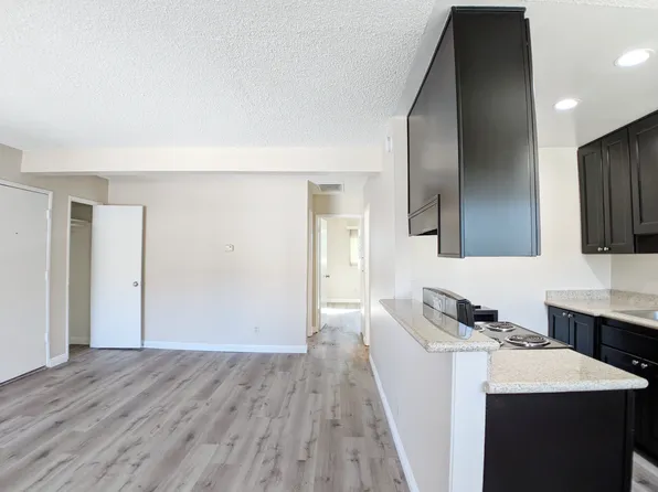 2851 Montrose Ave, 2841 Montrose Ave, La Crescenta, CA 91214
