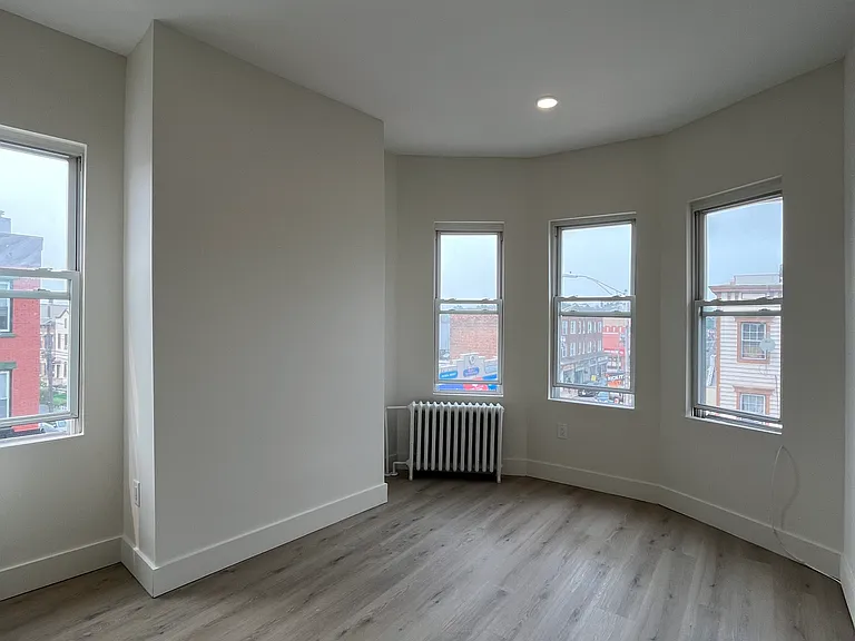 530 W Side Ave #3 — Photo 9