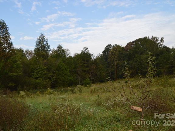 5th image of 138 Hatley Farm Ln
