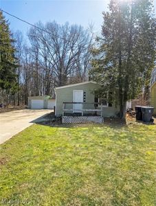 234 Oakwood St, Elyria, OH, 44035