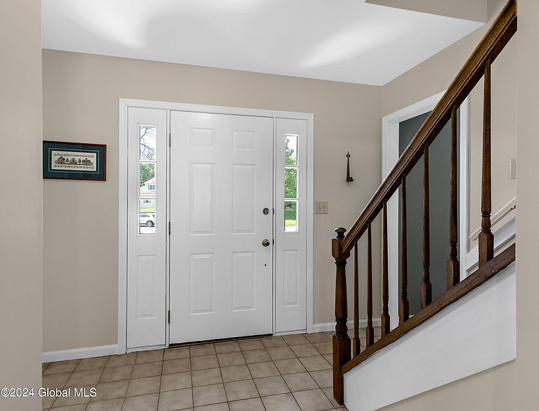 4th image of 82 Gloucester Street