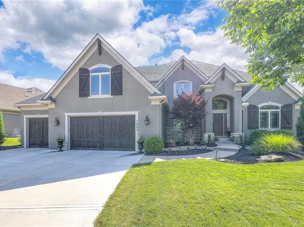 1683 NE Lashbrook Ct, Lees Summit, MO 64086