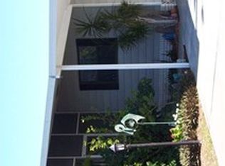 974 Valley Forge Dr, Naples, FL 34110
