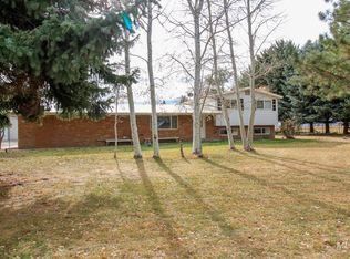 33 E 220 S, Burley, ID 83318