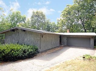 3132 County Road 101 S, Wayzata, MN 55391