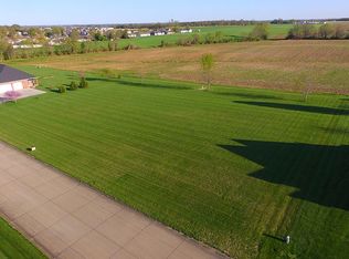 1124 Austin Dr, Red Bud, IL 62278