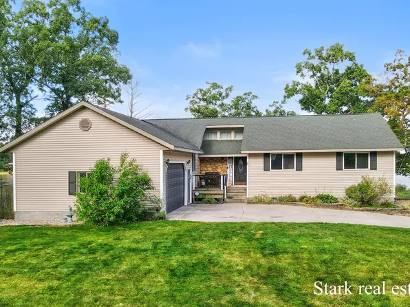 167 E Lincoln Rd, Twin Lake, MI 49457