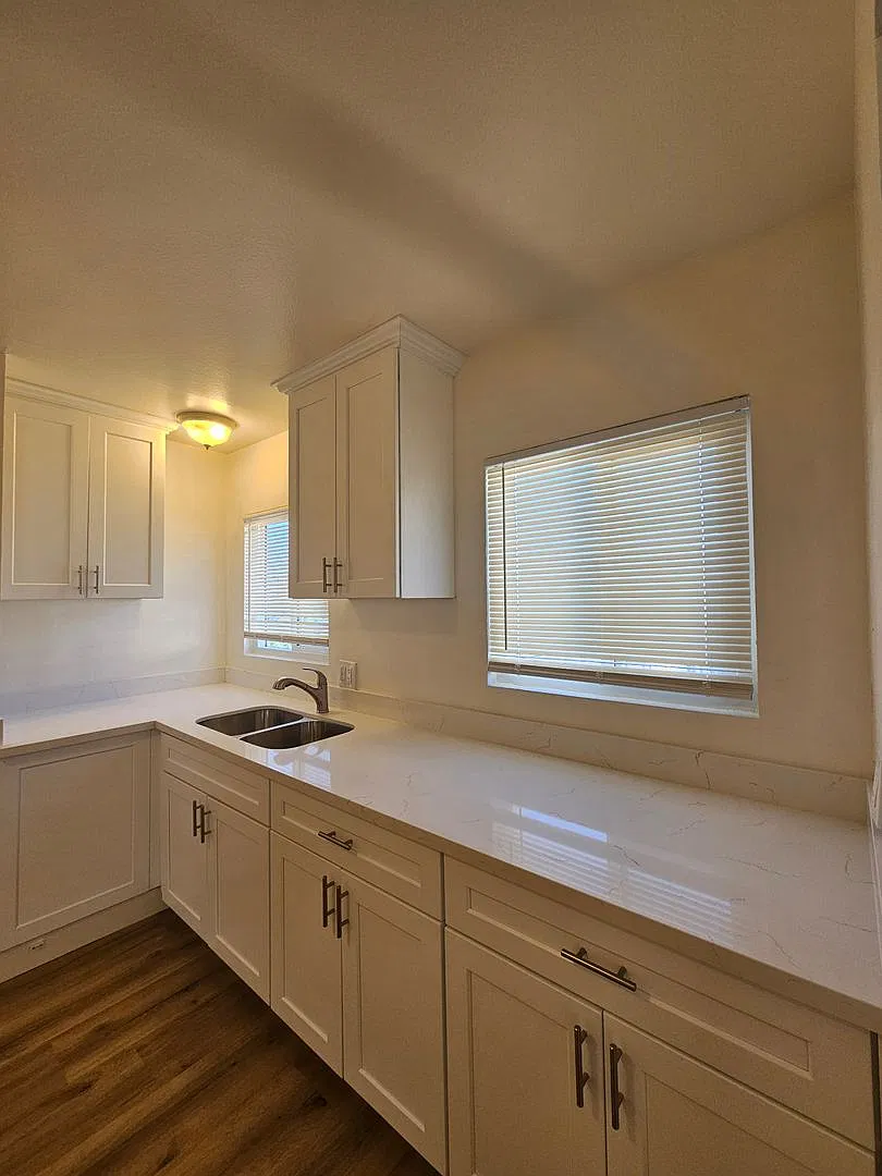 Beechwood — Photo 1