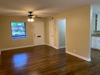 3 bed, 1320 sqft, $1,950 — Photo 3