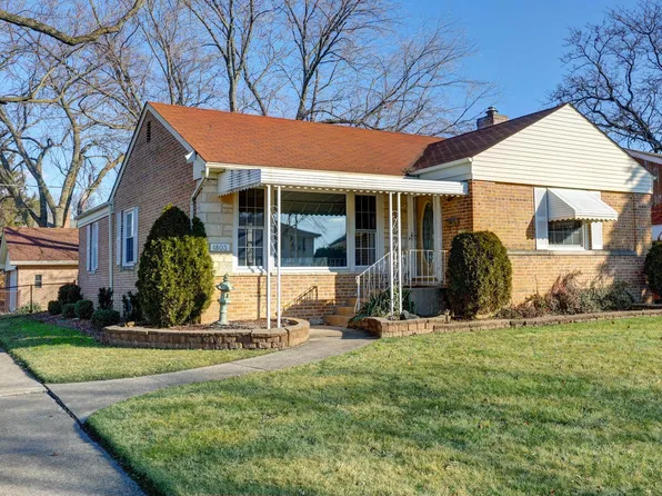 1803 Norfolk Ave, Westchester, IL 60154