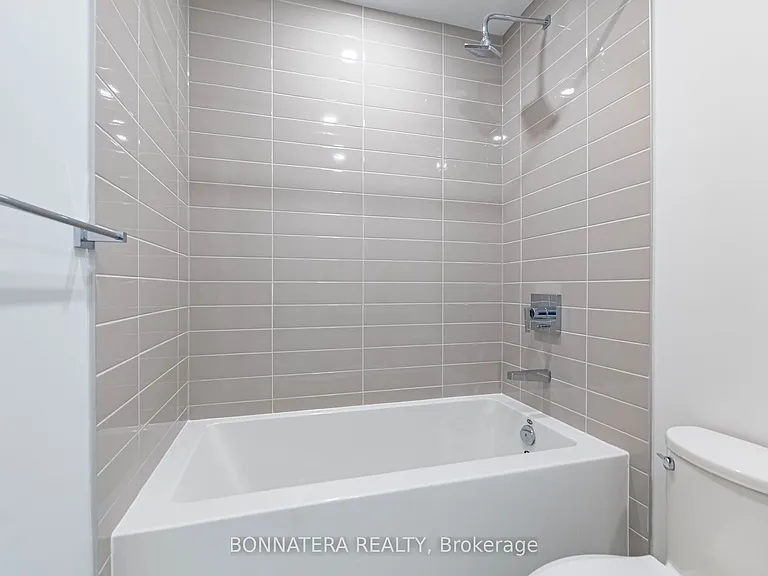 430 Square One Dr #4309 — Photo 29