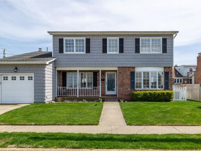 6 jackson Place, Island Park, NY, 11558