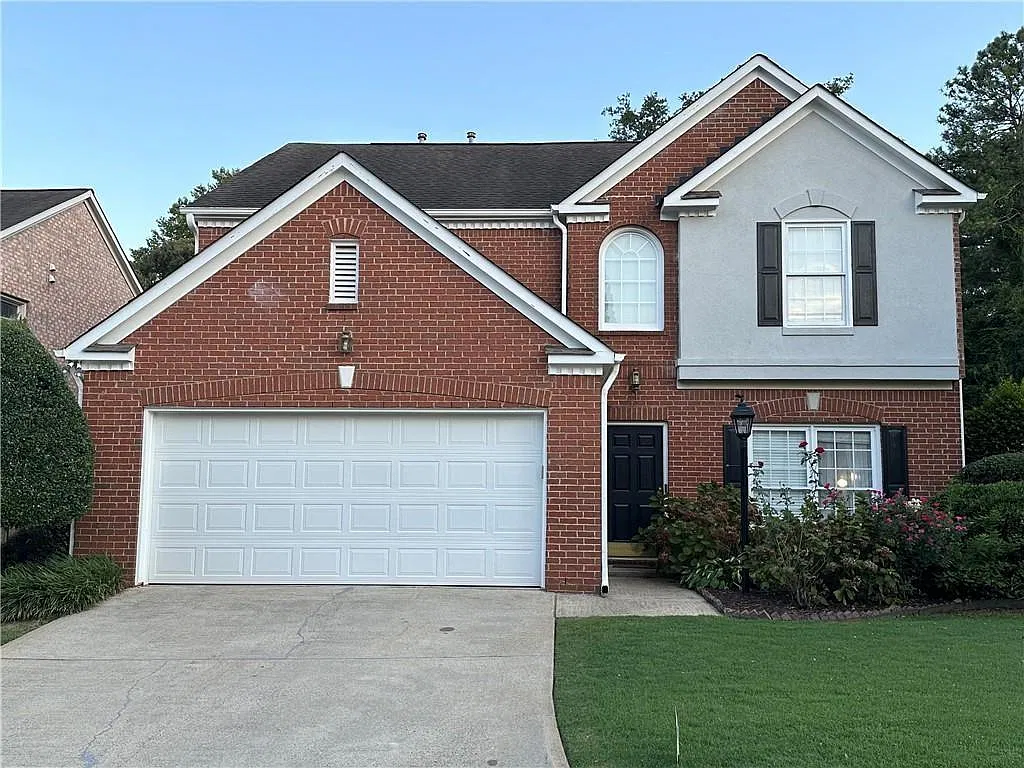 3 bed, 2.5 bath, 2136 sqft, $2,900 — Photo 1