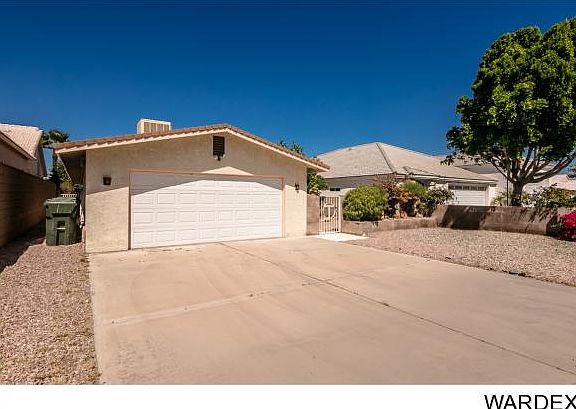 4th image of 1055 Riverfront Dr