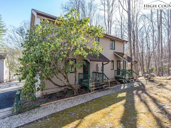 240 South Slope Road #4, Banner Elk, NC 28604
