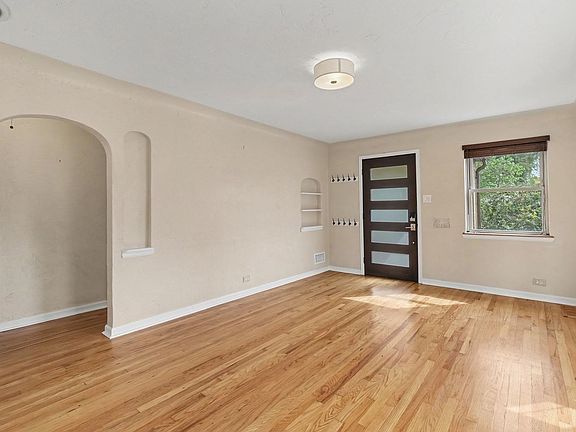 5th image of 2651 N Adams St