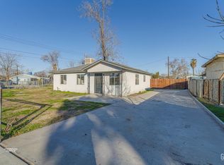 608 Q Ct, Bakersfield, CA 93304