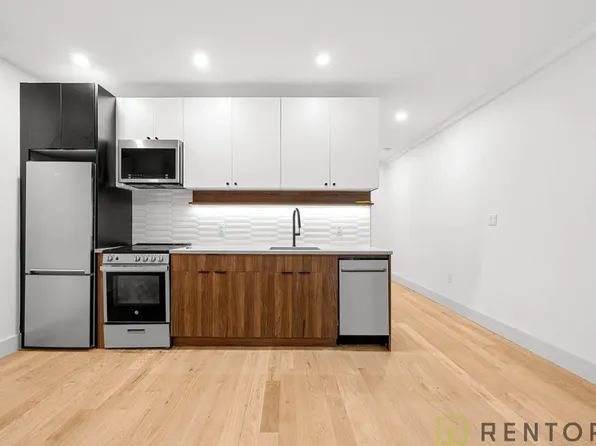 319 Lenox Road image 1 of 10