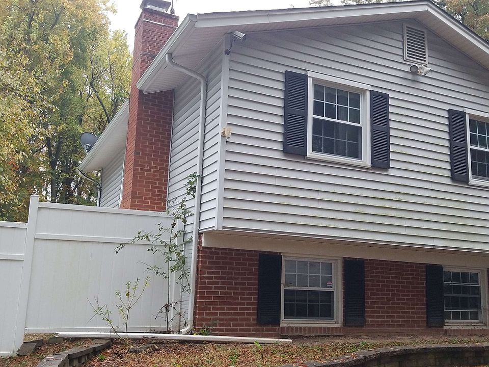 2nd image of 4505 Josephine Ave