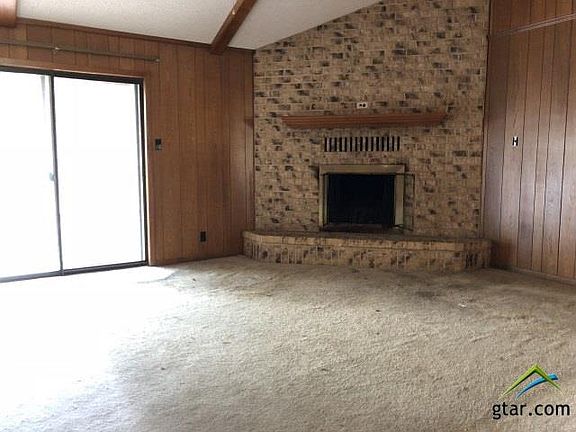 5th image of 115 Sherry Dr